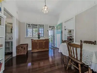 Sixth view of Homely house listing, 2 Love Street, Holland Park QLD 4121