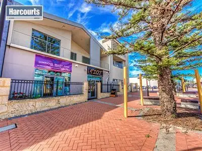 Main view of Homely house listing, 4/8 Jamaica Lane, Clarkson WA 6030