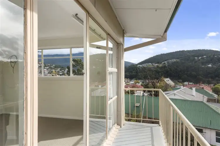 Main view of Homely unit listing, 5/313 Davey Street, South Hobart TAS 7004