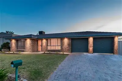 13 Churston Place, Moana SA 5169