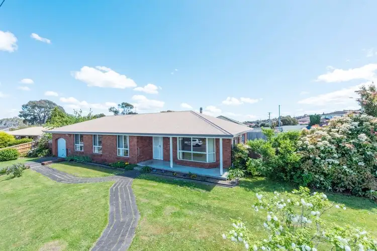 28 Snow Street, Newnham TAS 7248