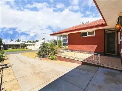 Second view of Homely house listing, 72 Davies Crescent, Kardinya WA 6163
