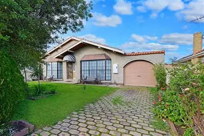 17 Howell Street, Lalor VIC 3075