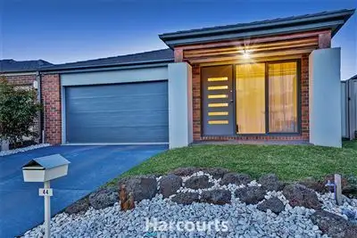 44 Victory Drive, Pakenham VIC 3810