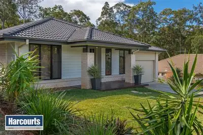 42 Walkers Road, Everton Hills QLD 4053