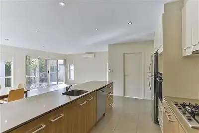 Fourth view of Homely unit listing, 2/223 Mackenzie Street, Centenary Heights QLD 4350