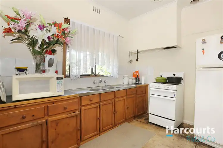 Sixth view of Homely house listing, 9 Travers Street, Thomastown VIC 3074