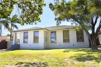 30 Oakland Pde, Werrington Downs NSW 2747