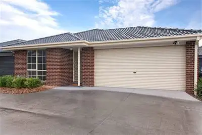 Main view of Homely unit listing, 6/10 Kingfisher Court, Hastings VIC 3915