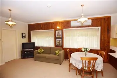 Sixth view of Homely house listing, 10 Warwillah Avenue, Wangaratta VIC 3677