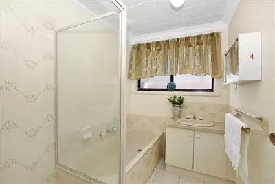 Fifth view of Homely house listing, 2 Bridle Court, Epping VIC
