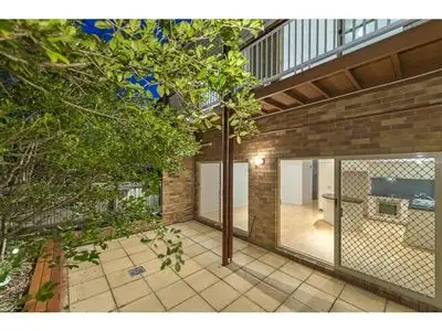 3/37 Broomfield Street, Taringa QLD 4068