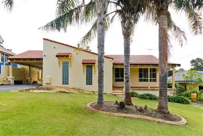 18 Benedick Road, Coolbellup WA 6163