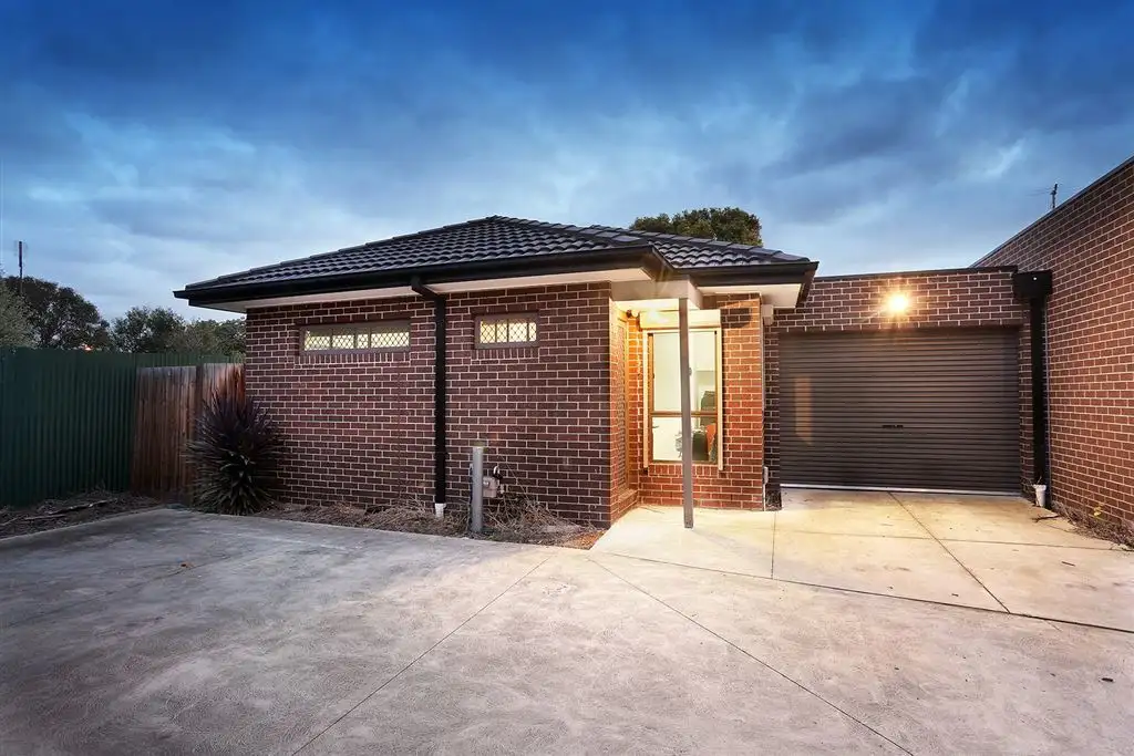 Main view of Homely unit listing, 5/15-17 Chaleyer Street, Reservoir VIC 3073