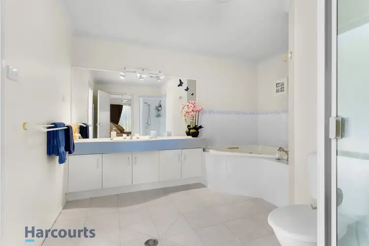 Third view of Homely house listing, 2 Finton Court, Pakenham VIC 3810