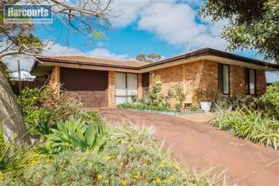 135 Warrandyte Drive, Craigie WA 6025