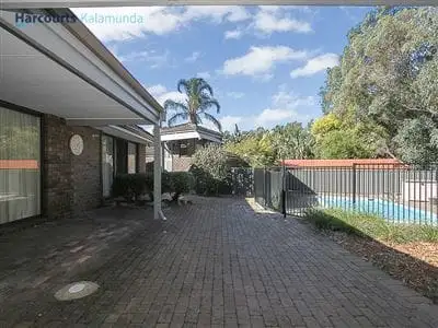 44 Berry Drive, Maida Vale WA 6057