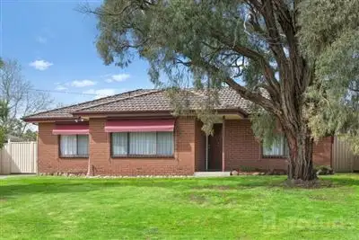 Main view of Homely house listing, 17 Semillon Grove, Mount Clear VIC 3350