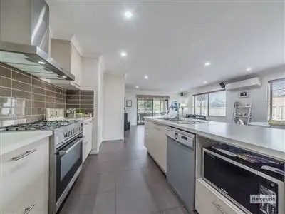 Seventh view of Homely house listing, 5 Samuel Drive, Drouin VIC 3818