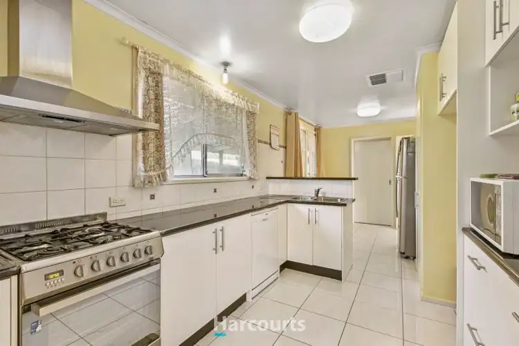 Third view of Homely house listing, 5 Chateau Avenue, Narre Warren VIC 3805
