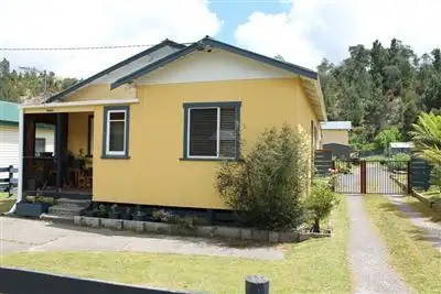55 Batchelor Street, Queenstown TAS 7467