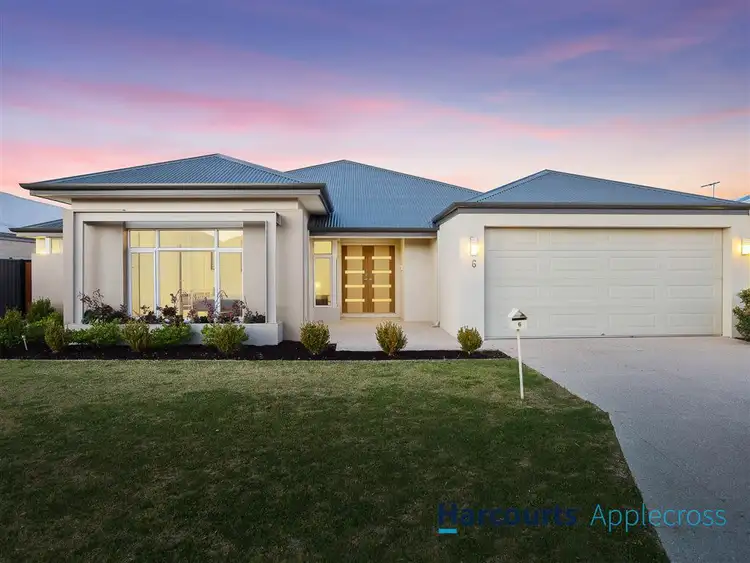 6 Whitehorse Drive, Harrisdale WA 6112
