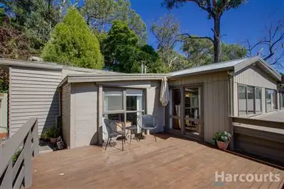 5 View Road, The Basin VIC 3154
