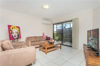 Third view of Homely unit listing, 5/3 Railway Pde, Nundah QLD 4012