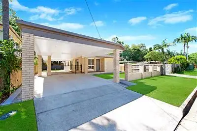 37 Allinga Street, Coombabah QLD 4216