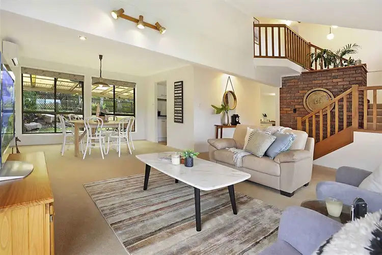 52 Duntreath Street, Keperra QLD 4054