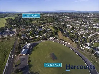 Third view of Homely house listing, 28 Western Park Drive, Warragul VIC 3820