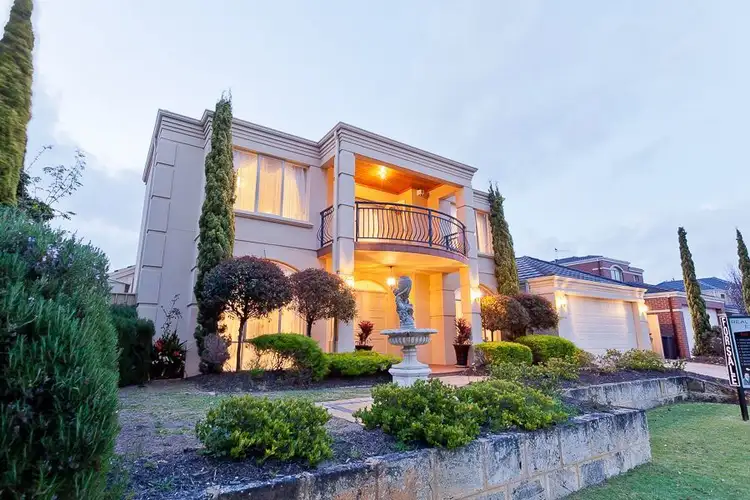 106 Bennett Drive, Canning Vale WA 6155