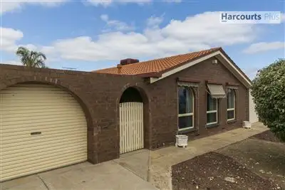 Main view of Homely house listing, 4 Resolute Crescent, Hallett Cove SA 5158