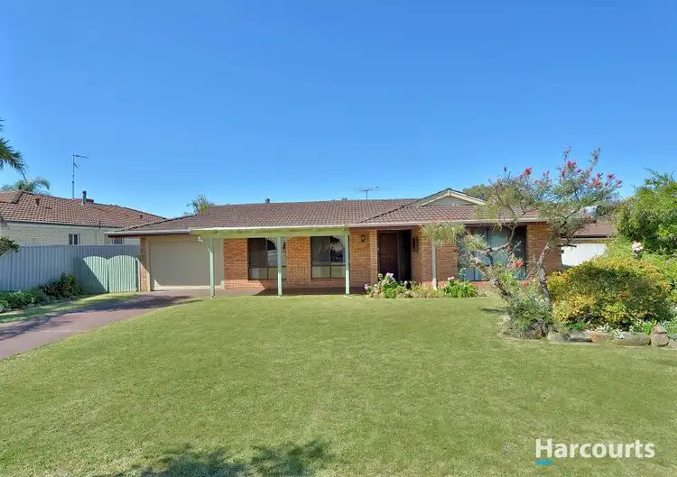 24 Sandalwood Parade, Halls Head WA 6210