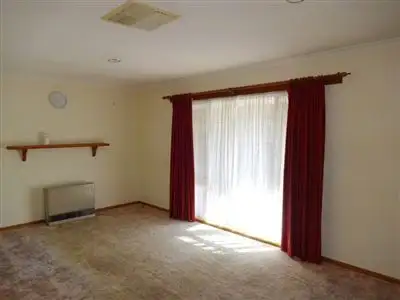Fifth view of Homely house listing, 2 Thomas Wedge Drive, Wangaratta VIC 3677