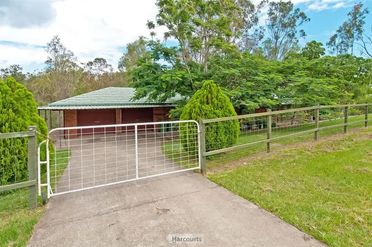 123 Canterbury Drive, Mundoolun QLD 4285