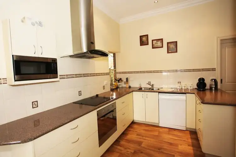 Second view of Homely house listing, 33 Graham Avenue, Wangaratta VIC 3677