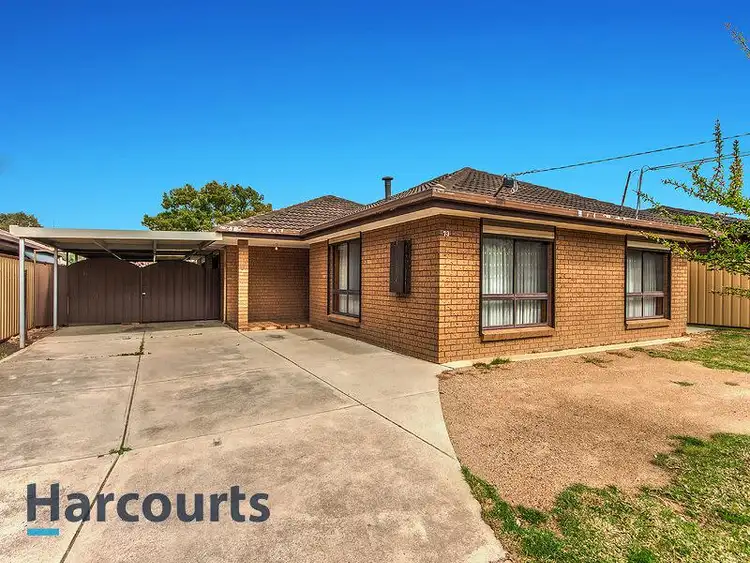 73 Neale Road, Deer Park VIC 3023