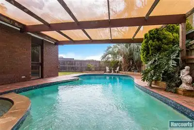 Seventh view of Homely house listing, 2 Carlisle Court, Frankston VIC 3199