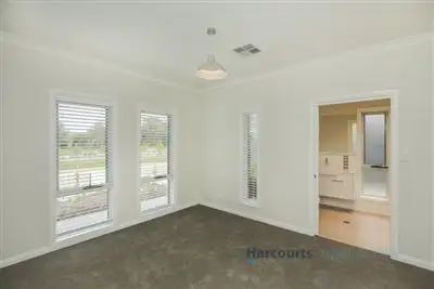Second view of Homely house listing, 5 Fiora Court, Littlehampton SA 5250