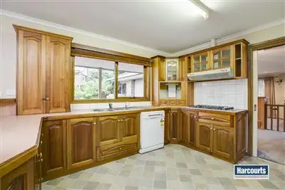 Fifth view of Homely house listing, 8 Rogan Court, Langwarrin VIC 3910