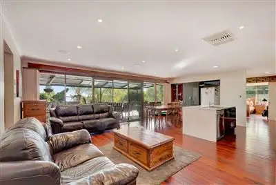Fifth view of Homely house listing, 5 Paraview Court, Wynn Vale SA 5127