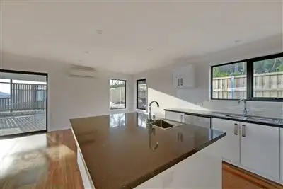 Seventh view of Homely unit listing, 2/612 Oceana Drive, Howrah TAS 7018