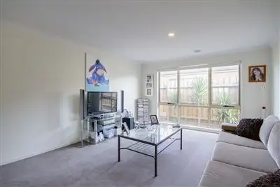 Fourth view of Homely house listing, 2 Skye Heights Court, Skye VIC 3977