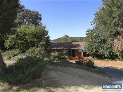 12 Jade Street, Mount Richon WA 6112