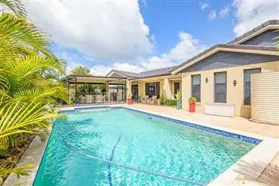 121 Endeavour Dr, Banksia Beach QLD 4507