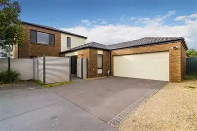 Second view of Homely house listing, 5 Spring Haven Blvd, Tarneit VIC