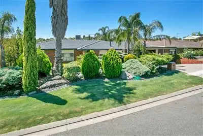 18 Glenarbon Court, Para Hills SA 5096