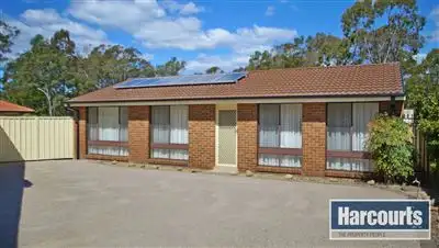 16 Tungoo Place, St Helens Park NSW 2560