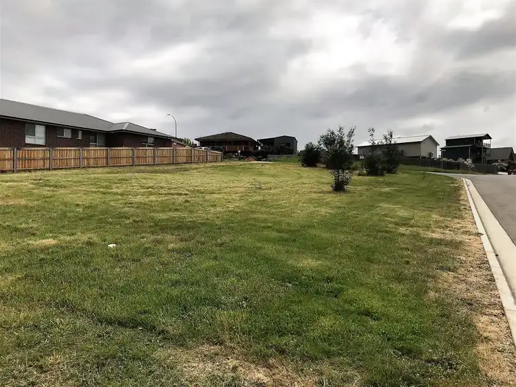 1 Regnans Close, St Leonards TAS 7250